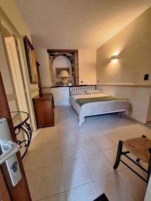 1 bedroom, Internet, bed sheets