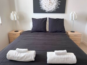 4 makuuhuonetta, vuodevaatteet