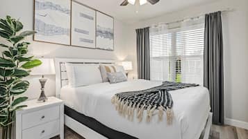 4 bedrooms, desk, iron/ironing board, free WiFi