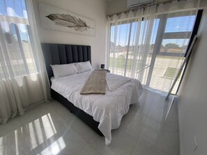 2 bedrooms, Internet, bed sheets