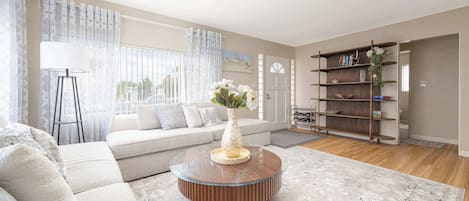 Télévision, espaces bureaux