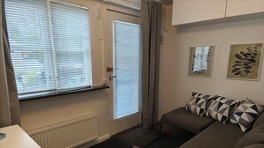 Living area - Gudrun´s studio apartment - 2 person. (Reykjavík)