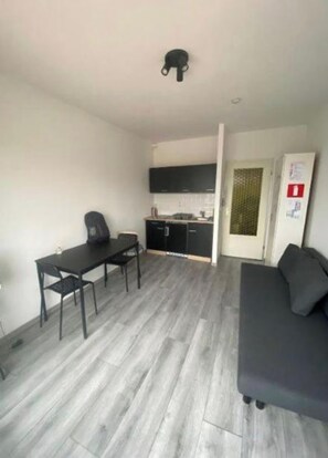 Living area - Central cozy fully equiped studio (Middelkerke)