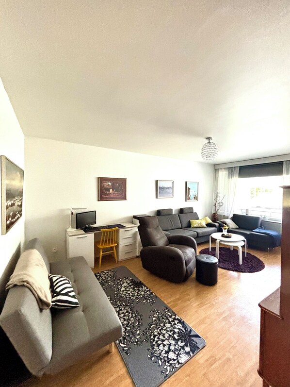 Fernseher, Videospiele, Stereoanlage