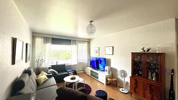 TV, video games, stereo