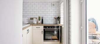 Cosy Period Cottage, 2 min walk to the beach and 5 min walk to the golf course