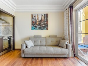 TV - 1-bedroom apartment with ocean view (Costa Adeje)