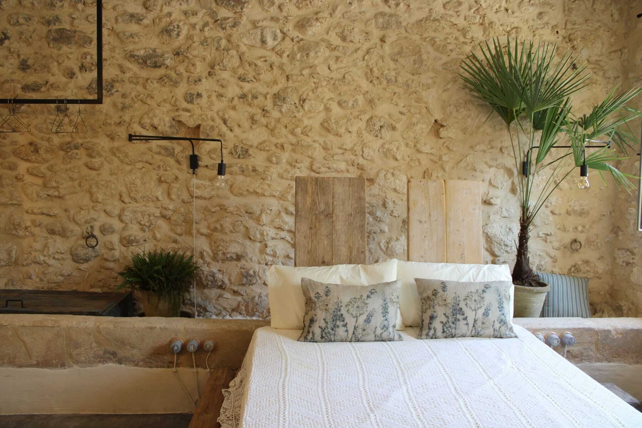 3 soverom, internettilgang og sengetøy