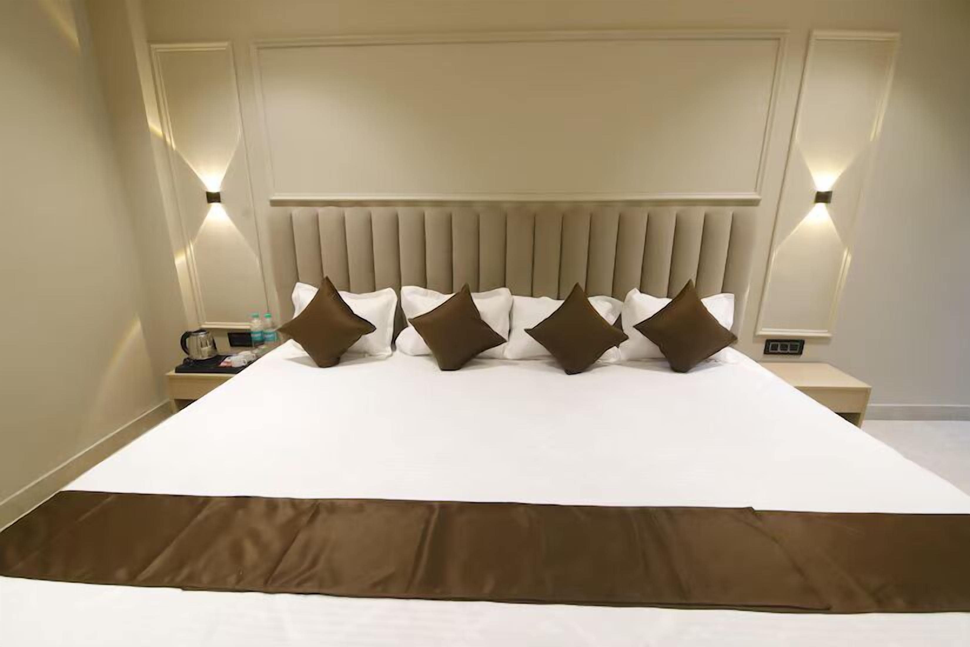 Family Room | Free WiFi