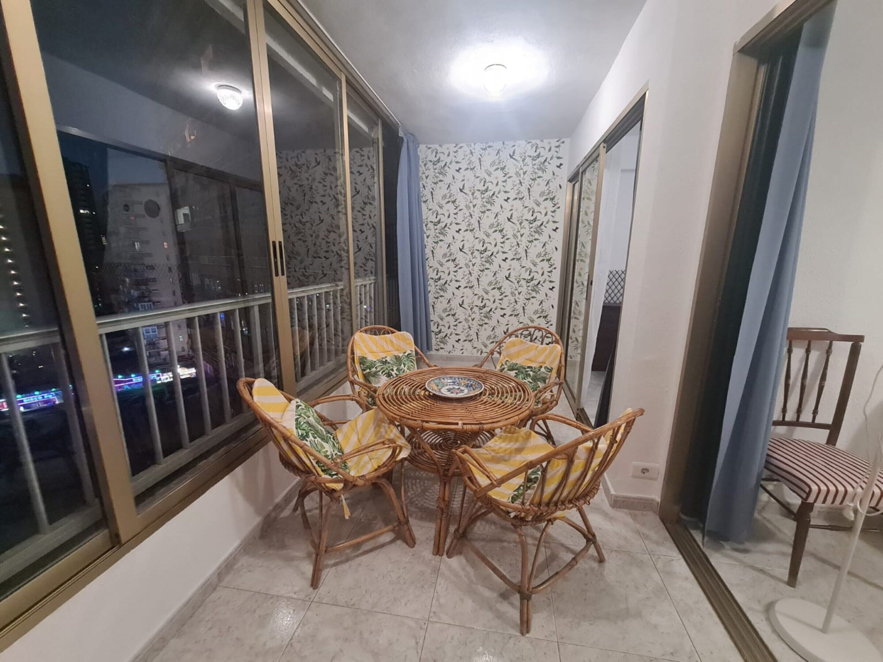 Apartamento | Balcón