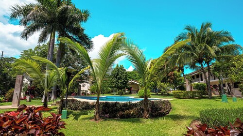 Sea Heaven Ground Floor Studio