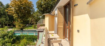 Villa luminosa con balcone e jacuzzi, zona Milano