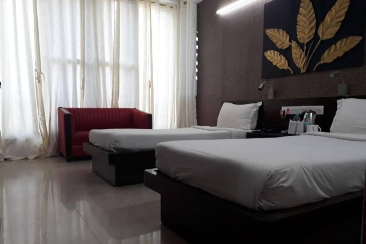Phòng đôi hoặc 2 giường đơn Tiêu chuẩn, quang cảnh thành phố | Bàn, truy cập Internet không dây miễn phí 