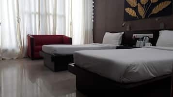 Standard Double or Twin Room, City View | Desk, free WiFi