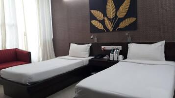Standard Double or Twin Room, City View | Desk, free WiFi