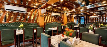 Hotel Tathagat International