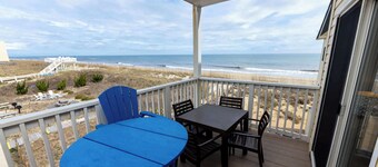 Beachfront Condo with Ocean Views and Pool Access!