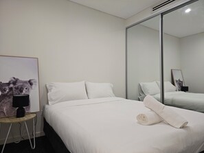 1 bedroom, iron/ironing board, bed sheets