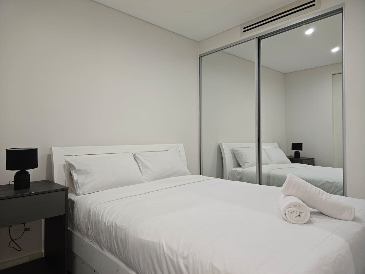 熨斗/熨衫板、床單