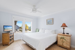 Signature Condo, Non Smoking, Balcony - Laguna Bella C4 (Gulf Shores)