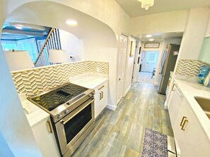 Fridge, microwave, dishwasher, coffee/tea maker