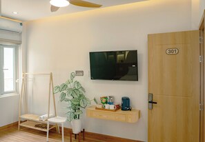 Economy Double Room, 1 Queen Bed, Balcony, City View | Television