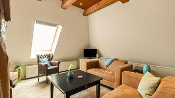 Apartment | Living room
