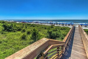 Beach - 28 Gunnery Lane – Sea Pines Retreat with Private Pool & Spa Pet Friendly (Hilton Head Island)