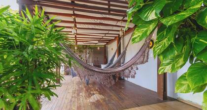 Casa na Barra de Santo Antonio com piscina