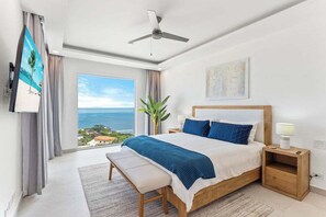 3 bedrooms, desk, iron/ironing board, travel crib