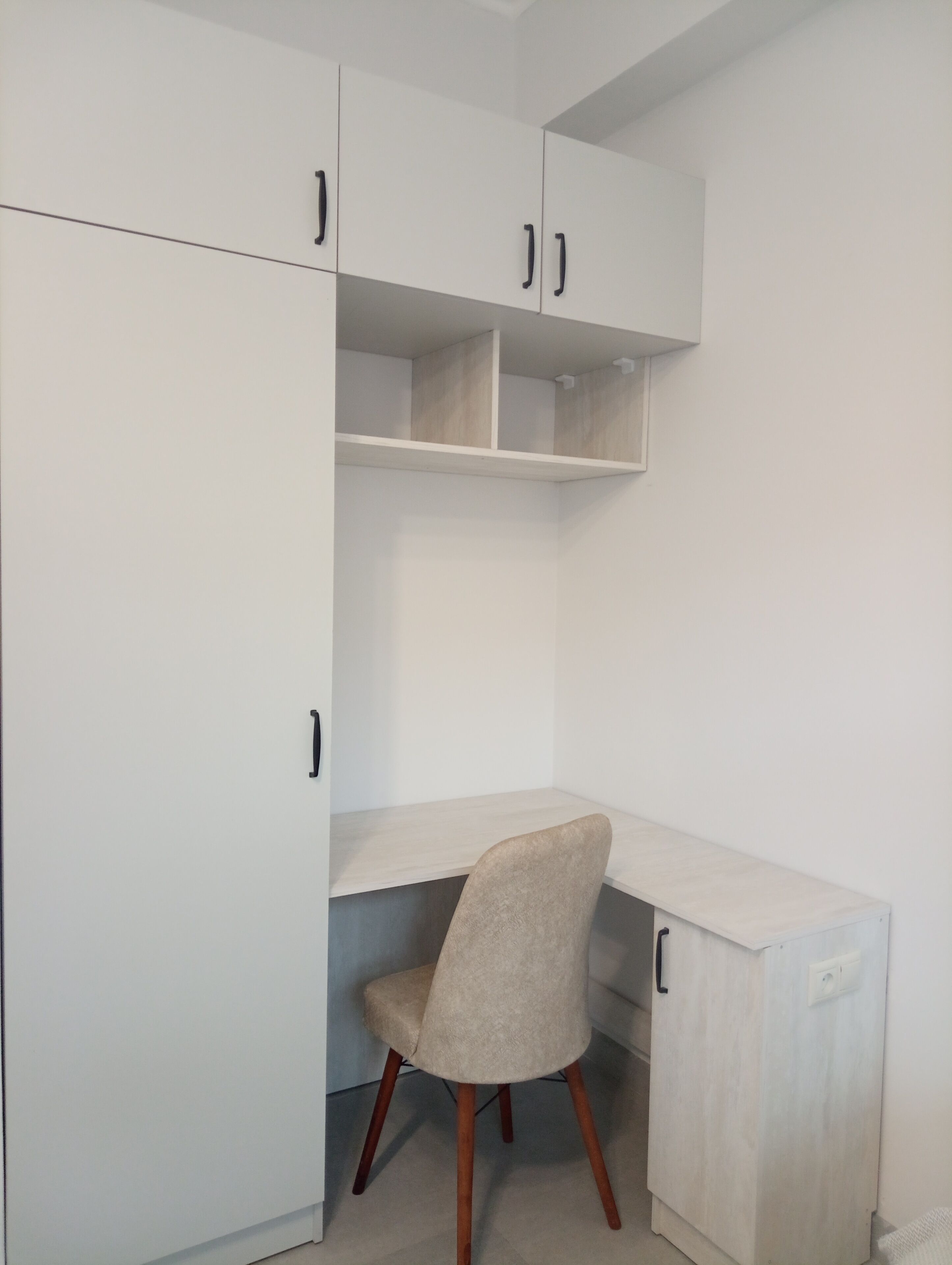 Apartemen Comfort, balkon, pemandangan gunung | Dapur pribadi