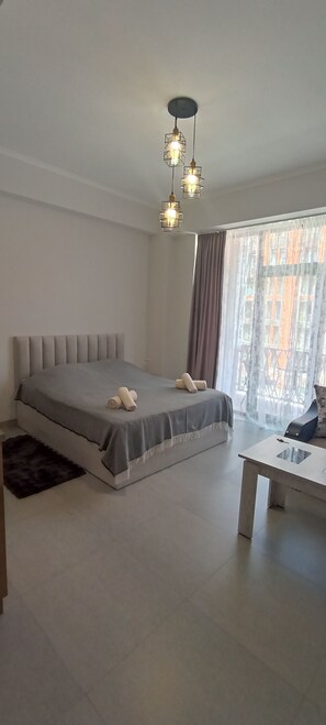 Comfort Apartment, Balcony, Mountain View