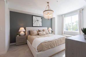 2 makuuhuonetta, työpöytä, silitysrauta/-lauta, Wi-Fi