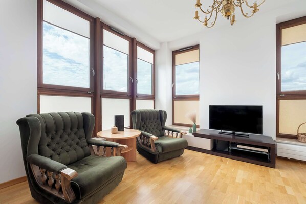 TV, offices