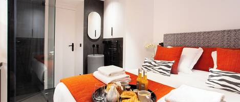 Leilighet | 2 soverom, skrivebord for bærbar PC, strykejern/-brett og sengetøy