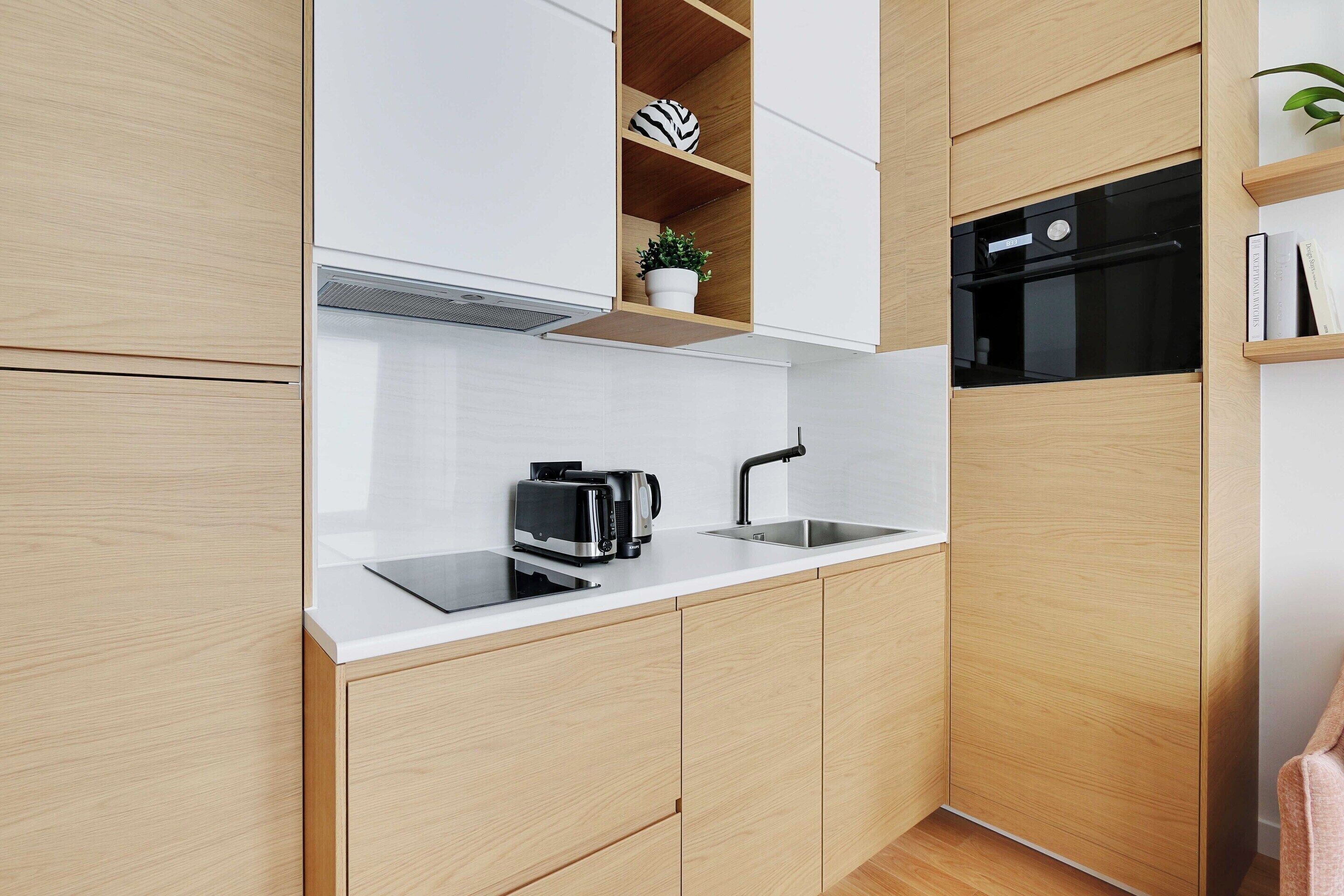Appartement | Cuisine privée | Réfrigérateur, micro-ondes, four, plaque de cuisson