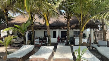 Façade de lâhĂ©bergement