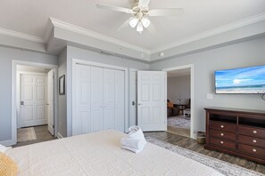 3 bedrooms, iron/ironing board, free WiFi, bed sheets