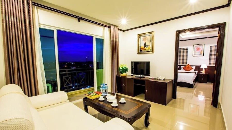 Douangchan Plaza Hotel