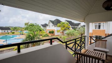 Basic Villa, Garden View | Terrace/patio