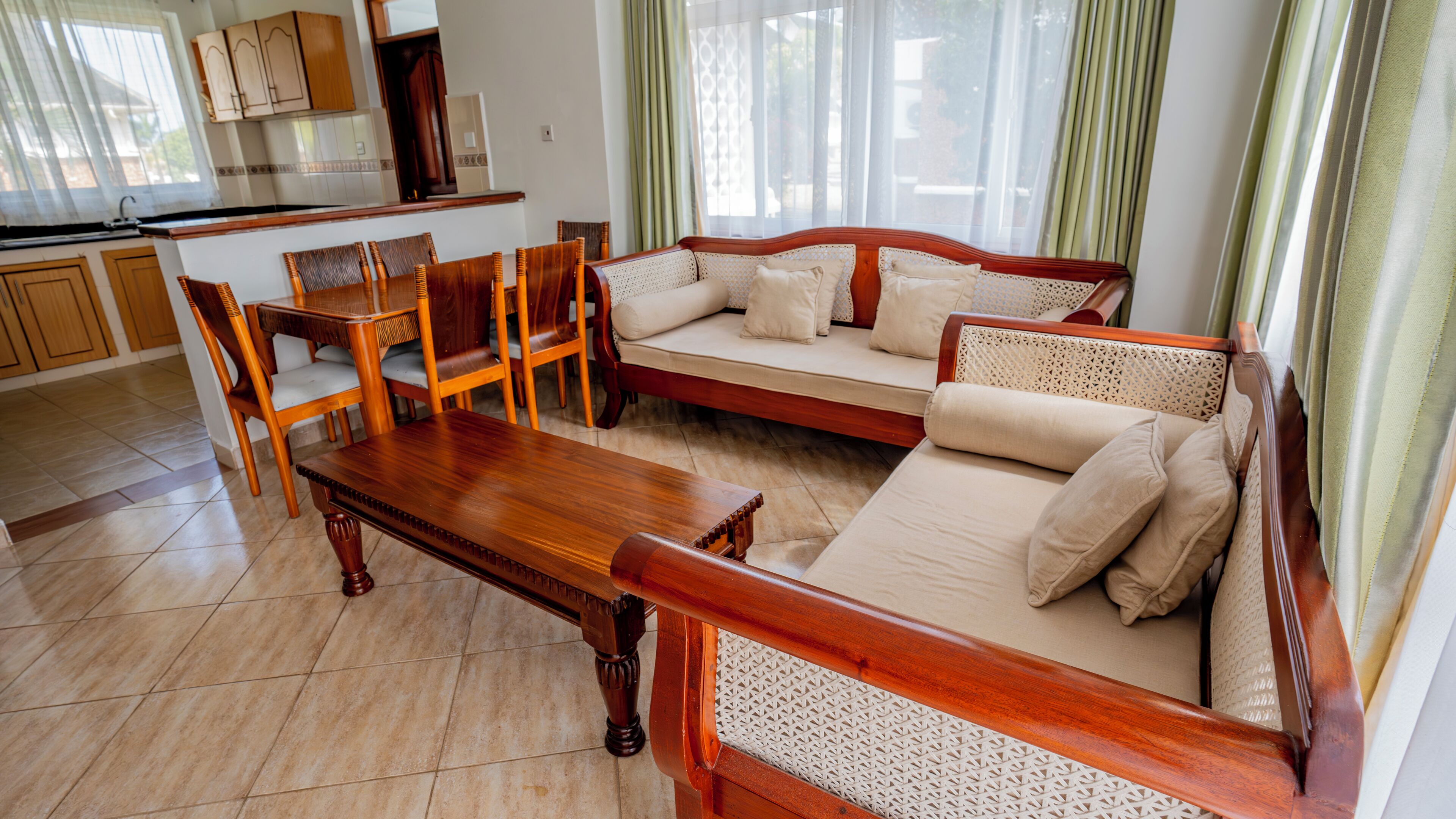 Deluxe Villa, Garden View | Living area