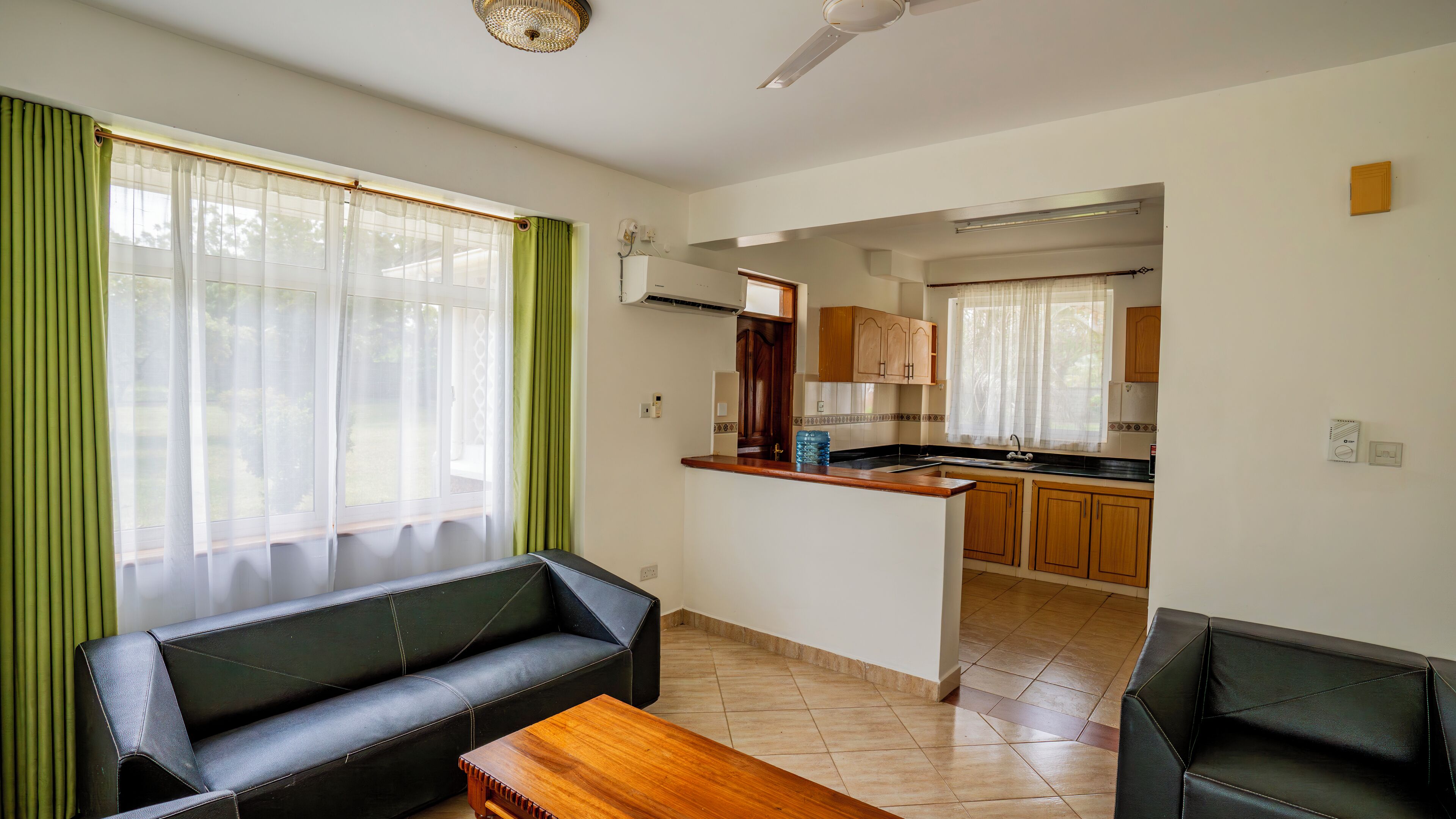 Villa Deluxe, vista al jardín | Cocina privada