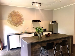 Executive-Apartment | Eigene Küche | Kühlschrank