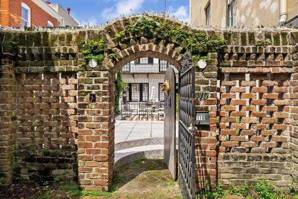 Enceinte de l’hébergement