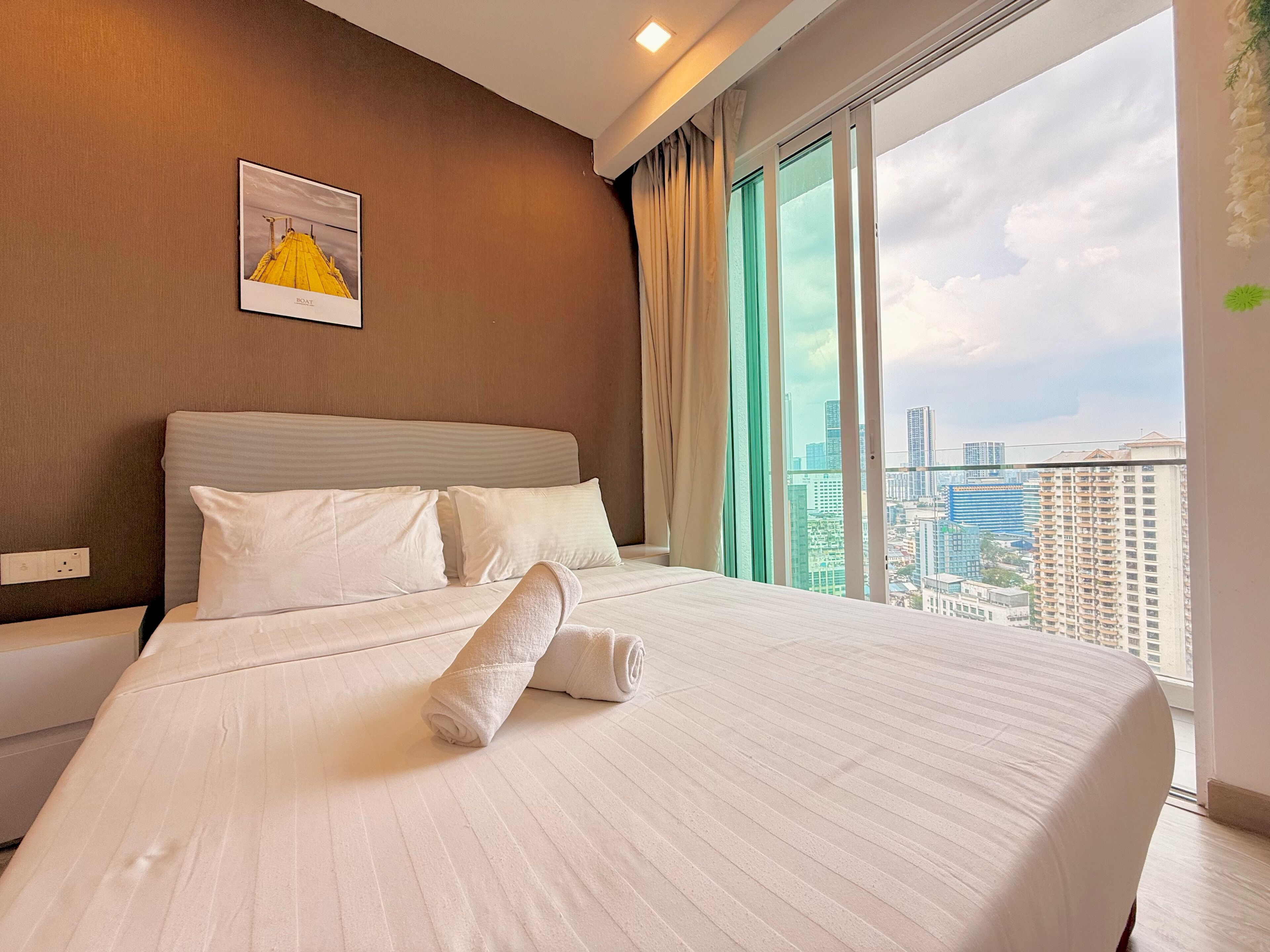 In-room safe, desk, laptop workspace, iron/ironing board