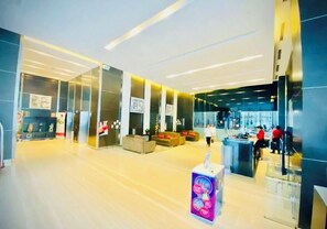 Front of property - CRYSTAL SUITES AT RAMADA HOTEL (Kuala Lumpur)