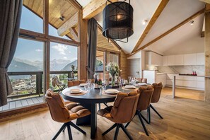 Dining - Luxury Penthouse 4BR Panoramic Views Garages Penthouse B1103 (Courchevel)