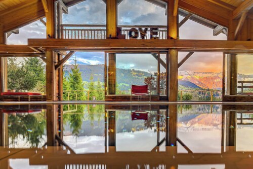 Exclusive Chalet Demi-Quartier · Mont Blanc View