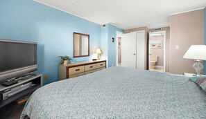 2 bedrooms, WiFi, bed sheets - Thunder Island 75B (Ocean City)