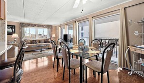 TV - Thunder Island 75B Su (Ocean City)